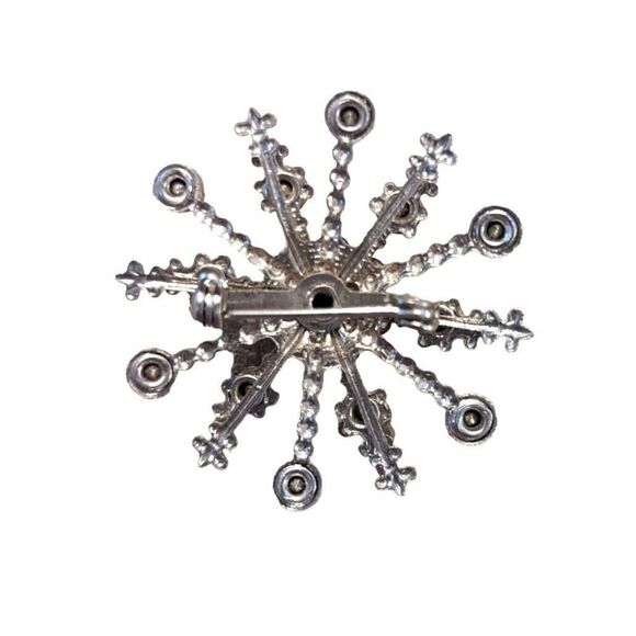 Vintage 1960s Snowflake Brooch Pin Starburst Silver Metal Rhinestones 1.5-in - Picture 2 of 2